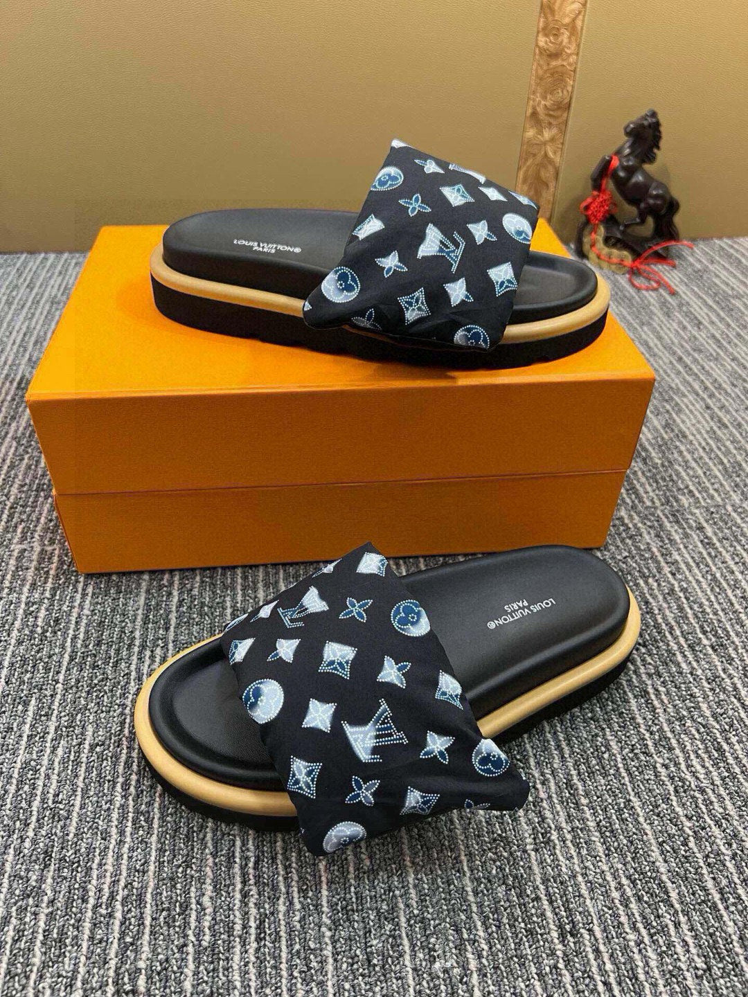 Z5QE12 Popular Slippers