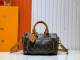 B1W15E39 Popular  leather bag
