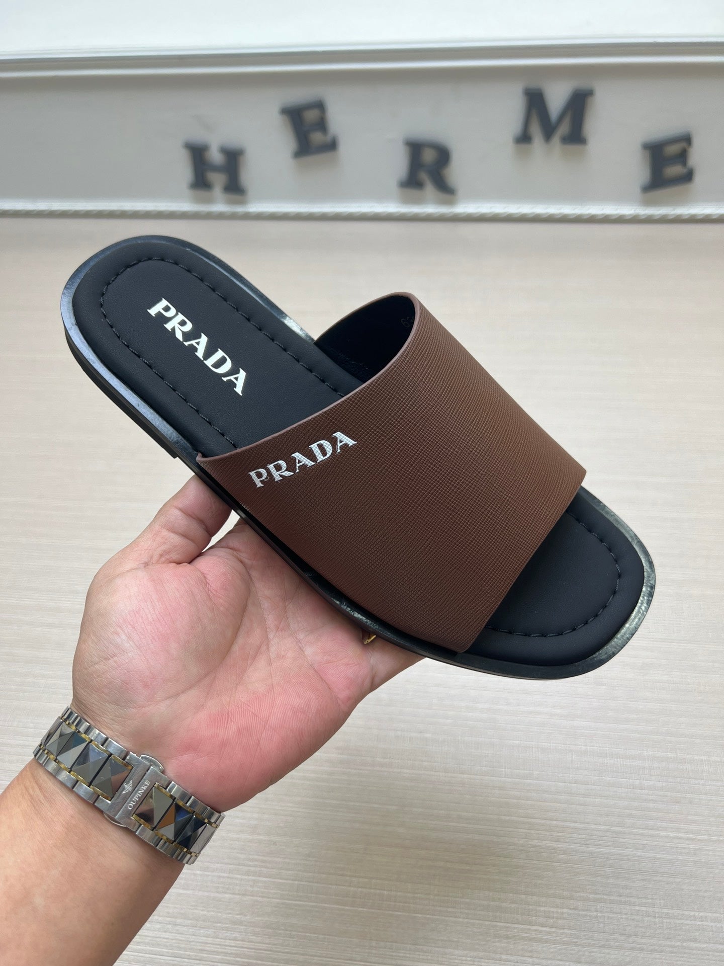 Z5ZPD76 Popular slippers