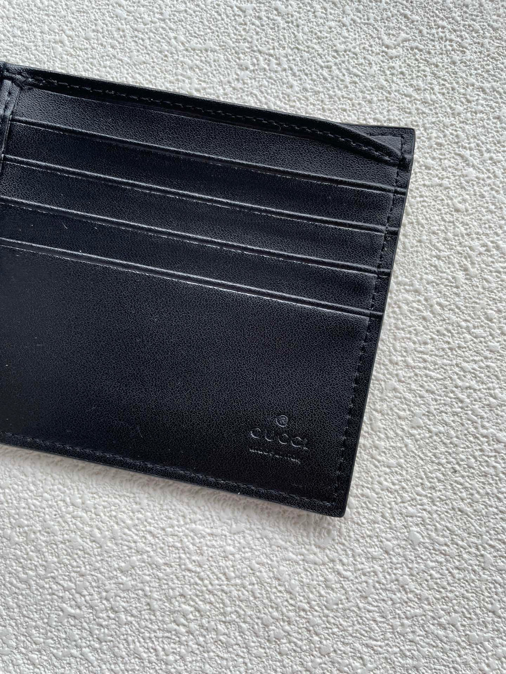 B1X56B9 Popular leather wallets ( with full packaging )