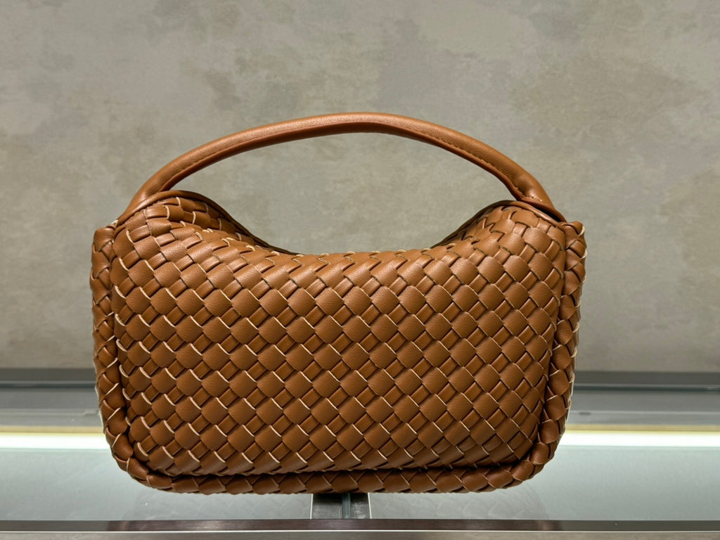 B1X104A83 Popular  leather bag