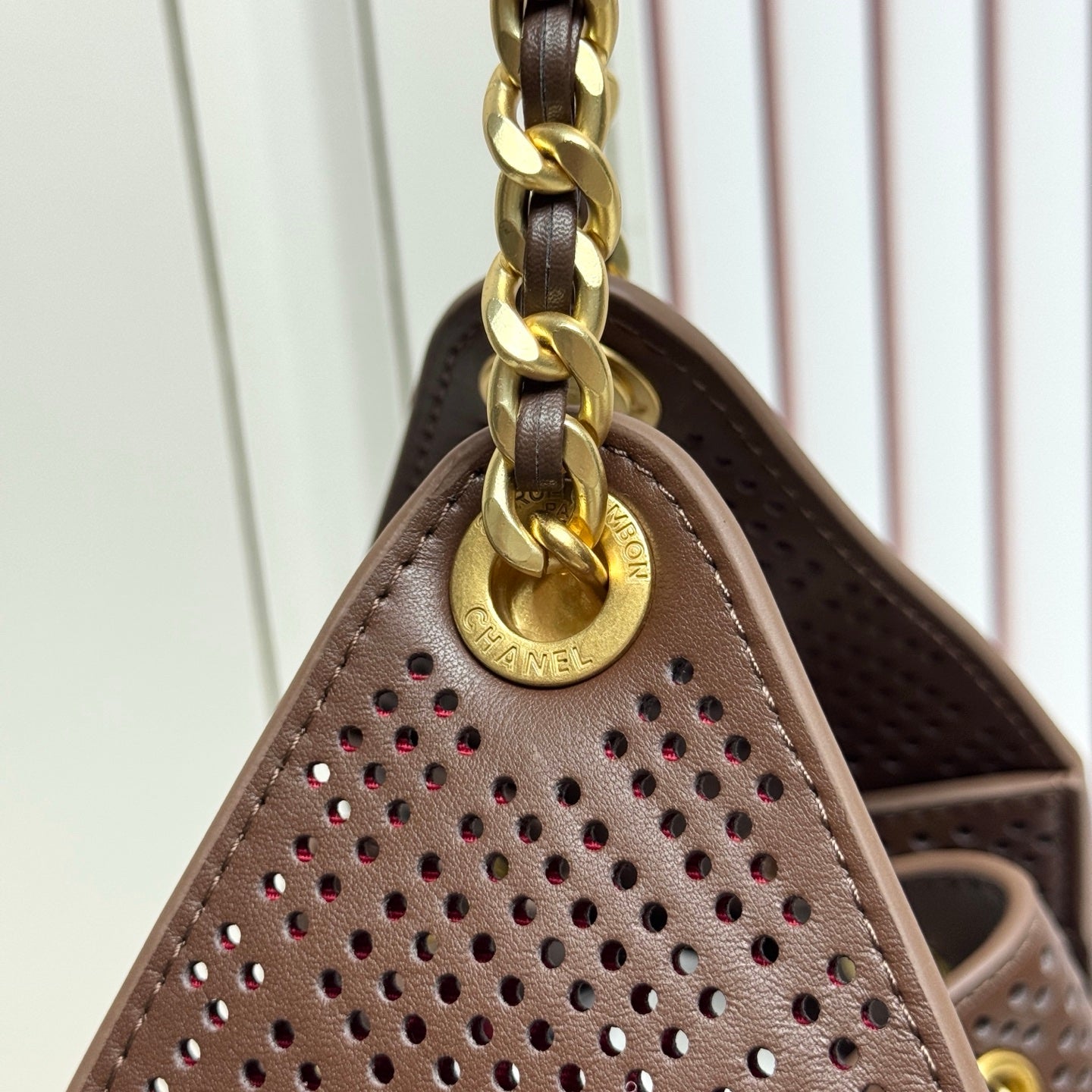 B1R76C54 Popular leather bag