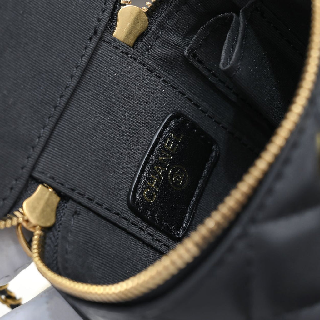 B1X43C45 Popular  leather bag 