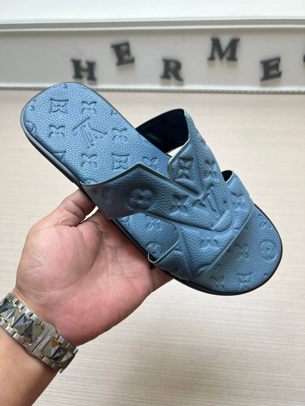 Z5ZE34 Popular slippers