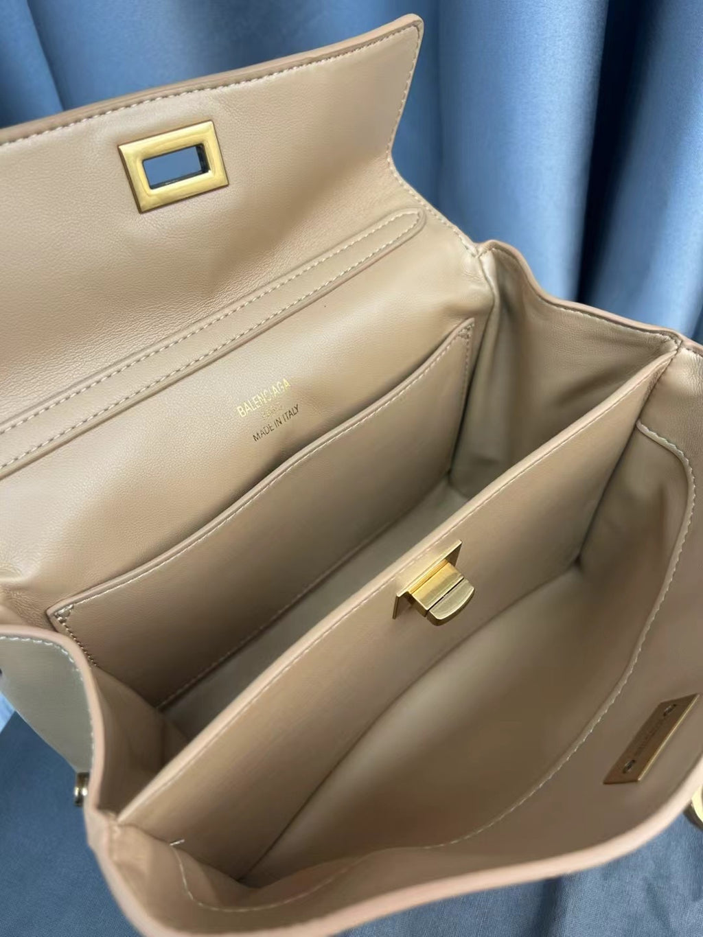 B1X15J3 Popular  leather bag