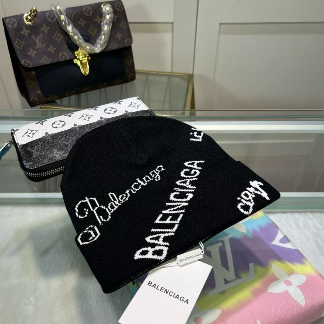 M1R86J75 Popular hats