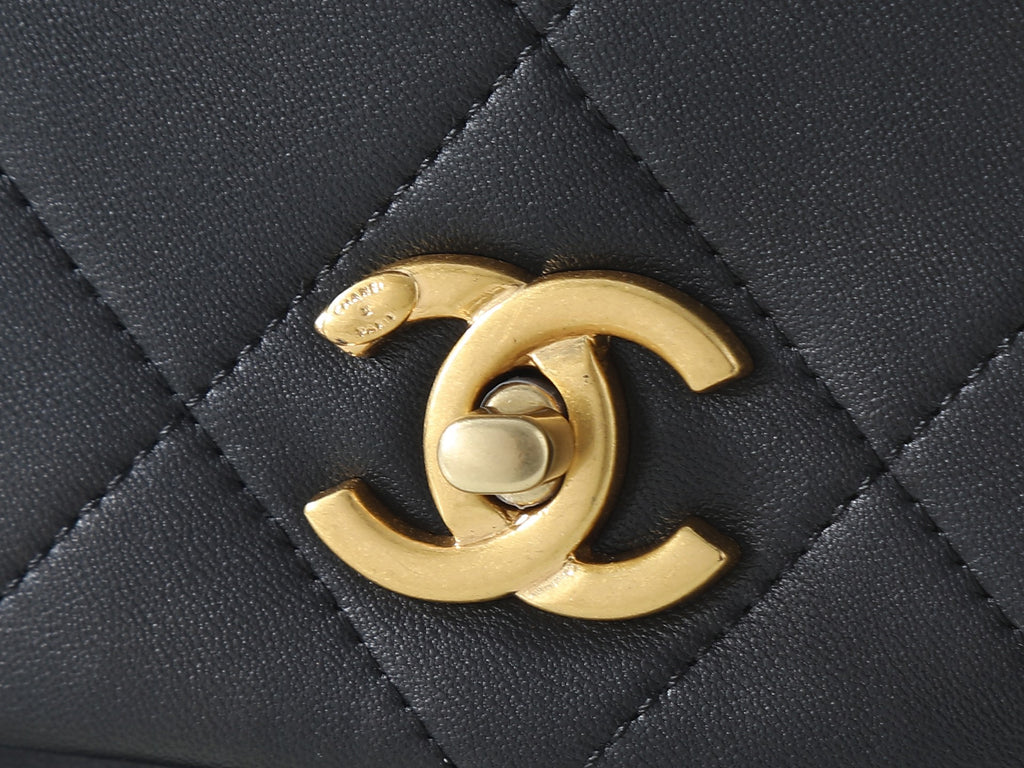 B1R76C28 Popular leather bag