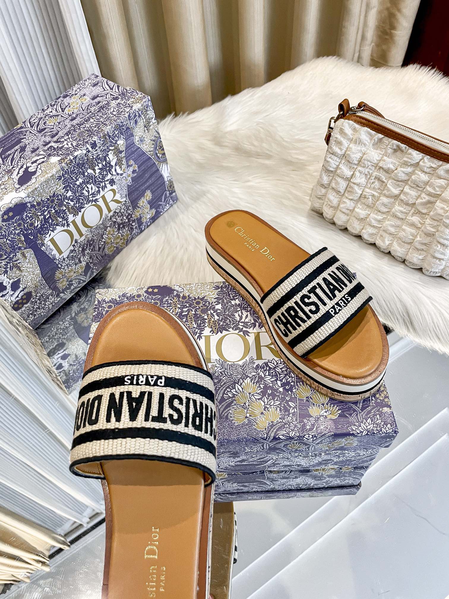 Z1LD22 Popular slippers