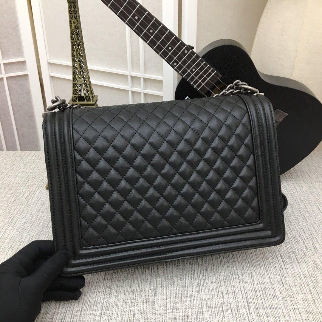 B5X121C60 Popular  leather bag 