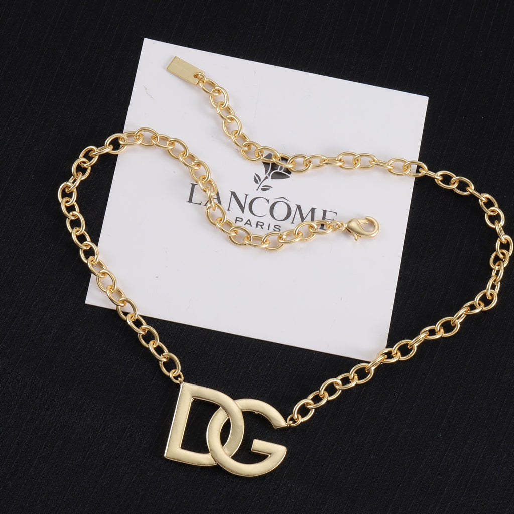 X1N45A6X Popular   Necklaces