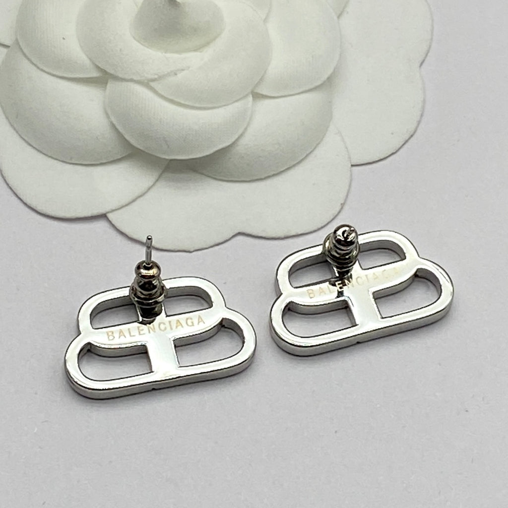 X1Z34J201E Popular  Earrings