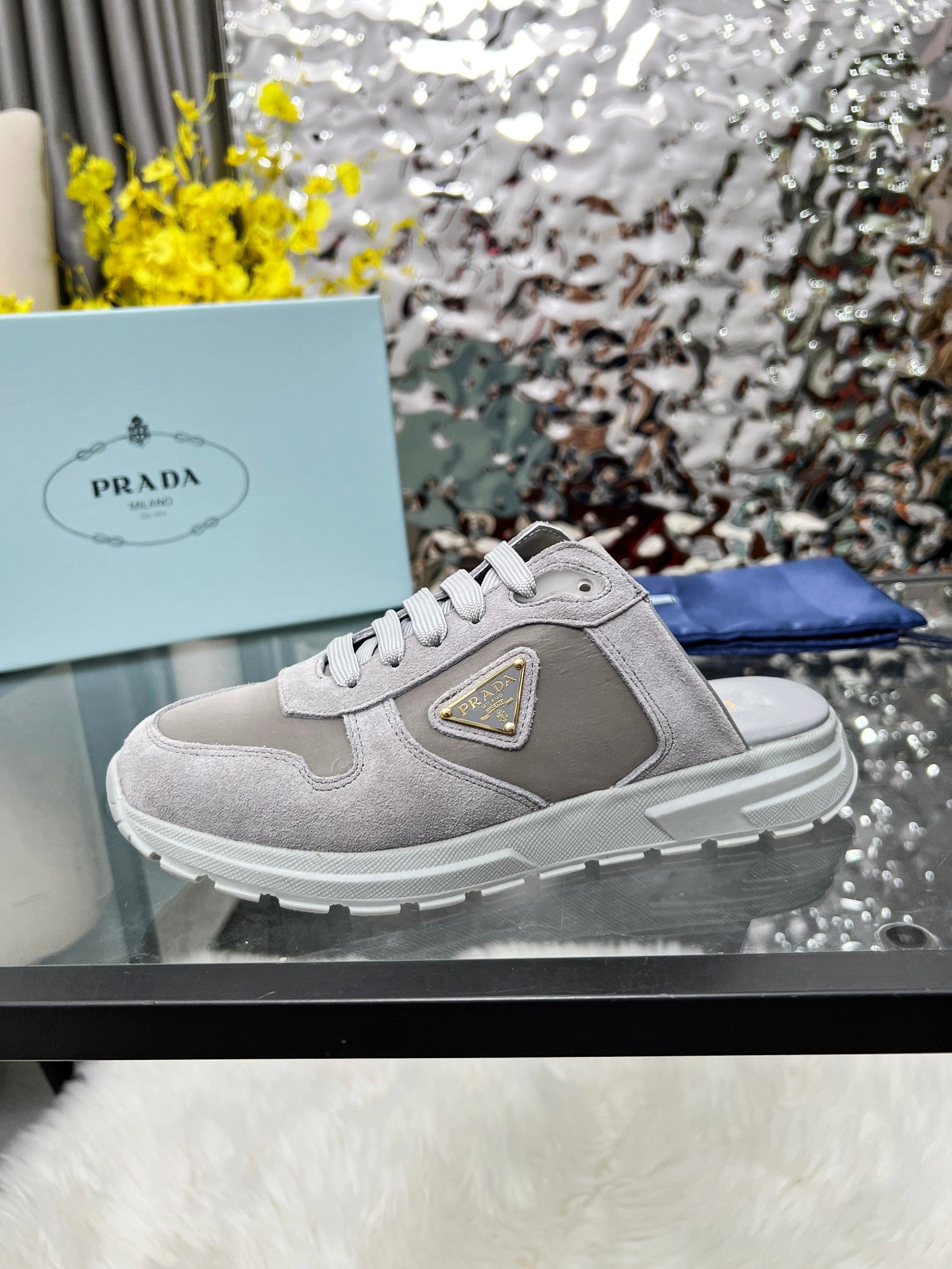 Z2Q95P96 Popular high-quality shoes
