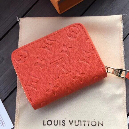 B1P70E720 Popular  leather wallets