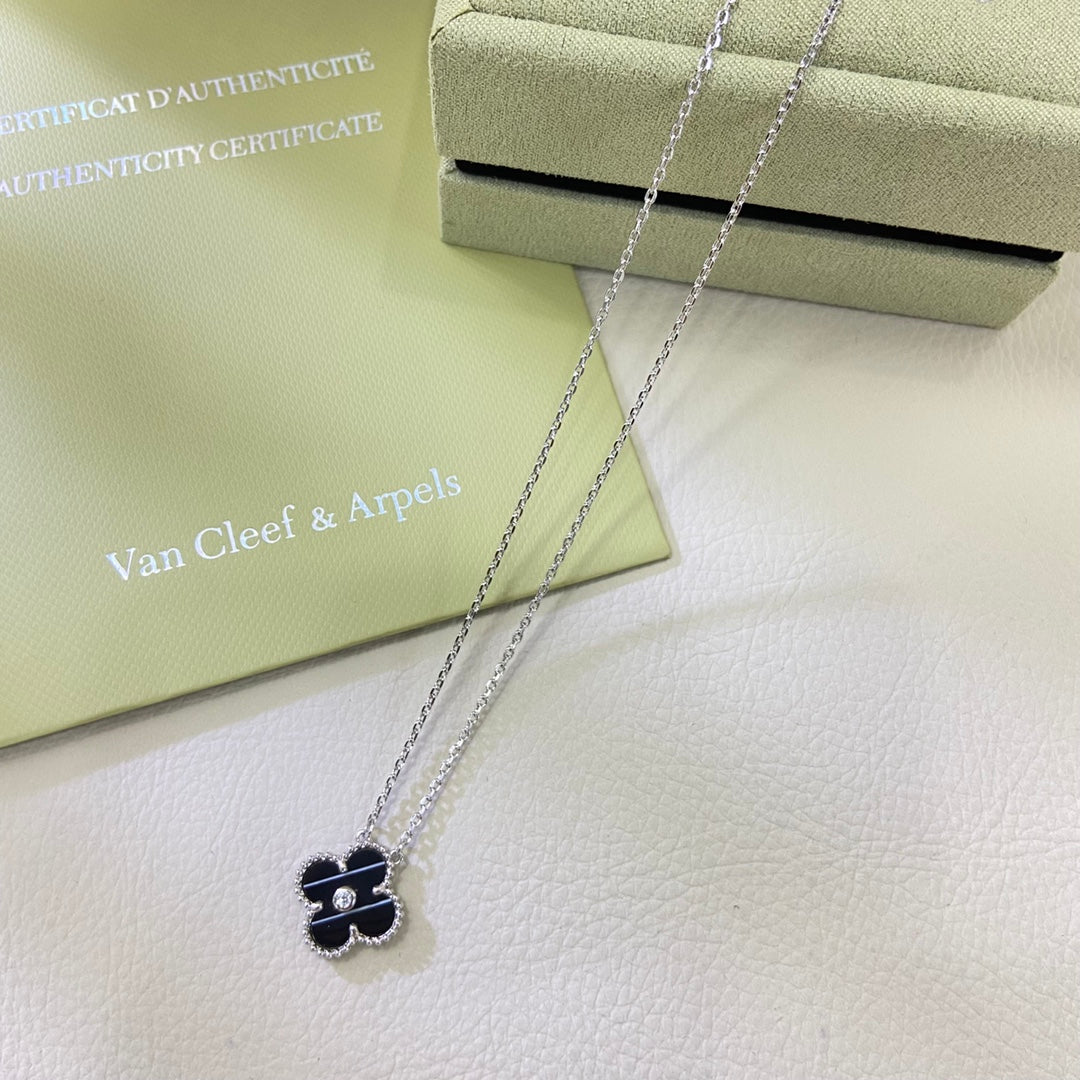 X5Q85VA195X Popular Necklace