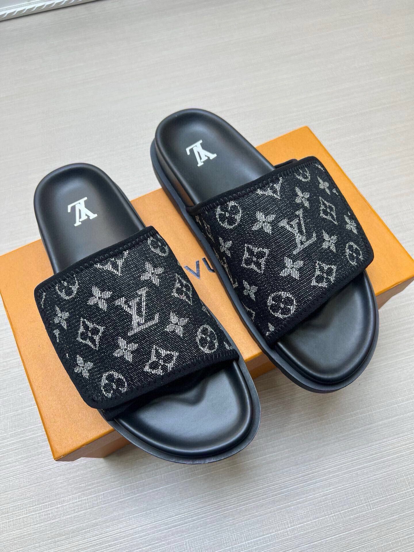 Z5LE207 Popular Slippers