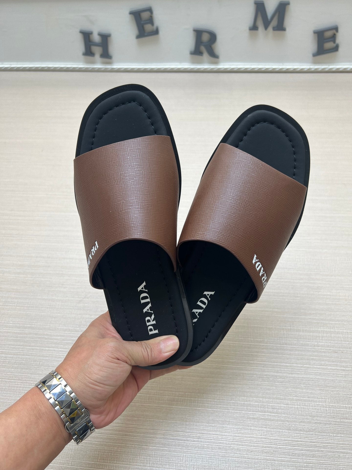 Z5ZPD76 Popular slippers