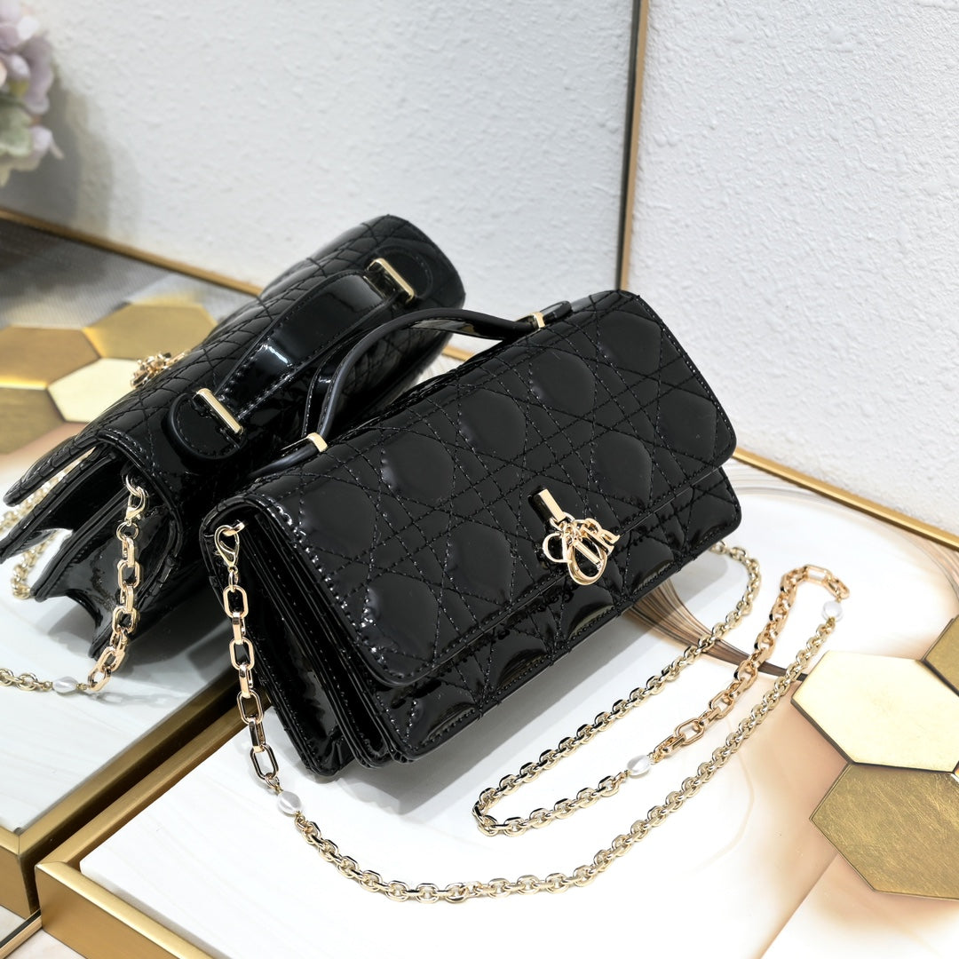 B12X44D360 Popular  leather bag 