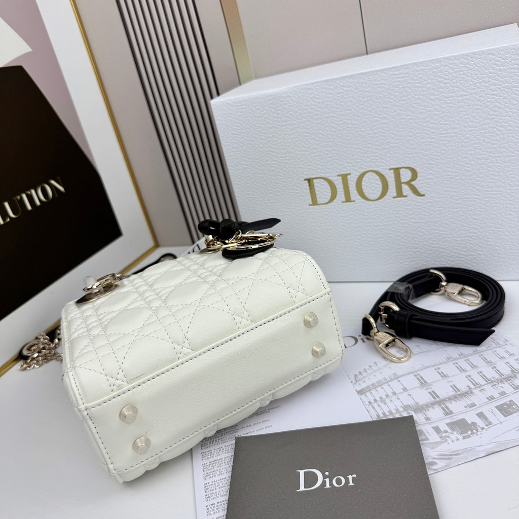 B1R66D1 Popular leather bag