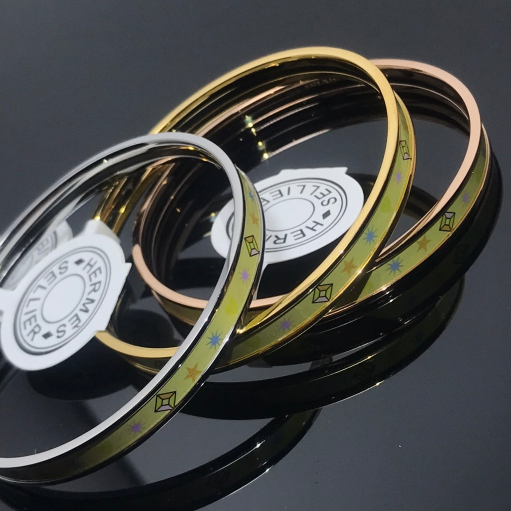 X1Q85H85K  Popular Bracelets