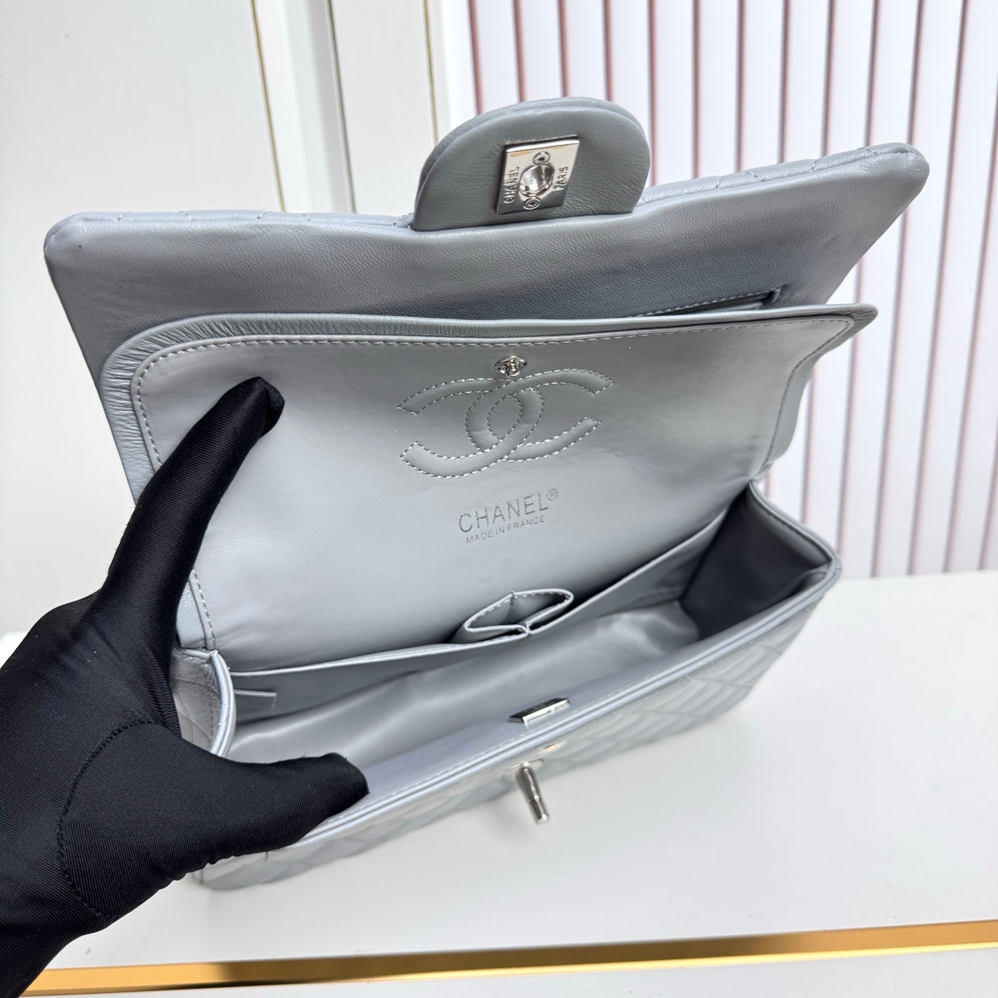 B1R76C14 Popular leather bag