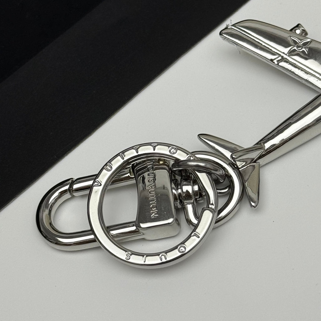 A1Z105E41 Popular bag 's charms accessories