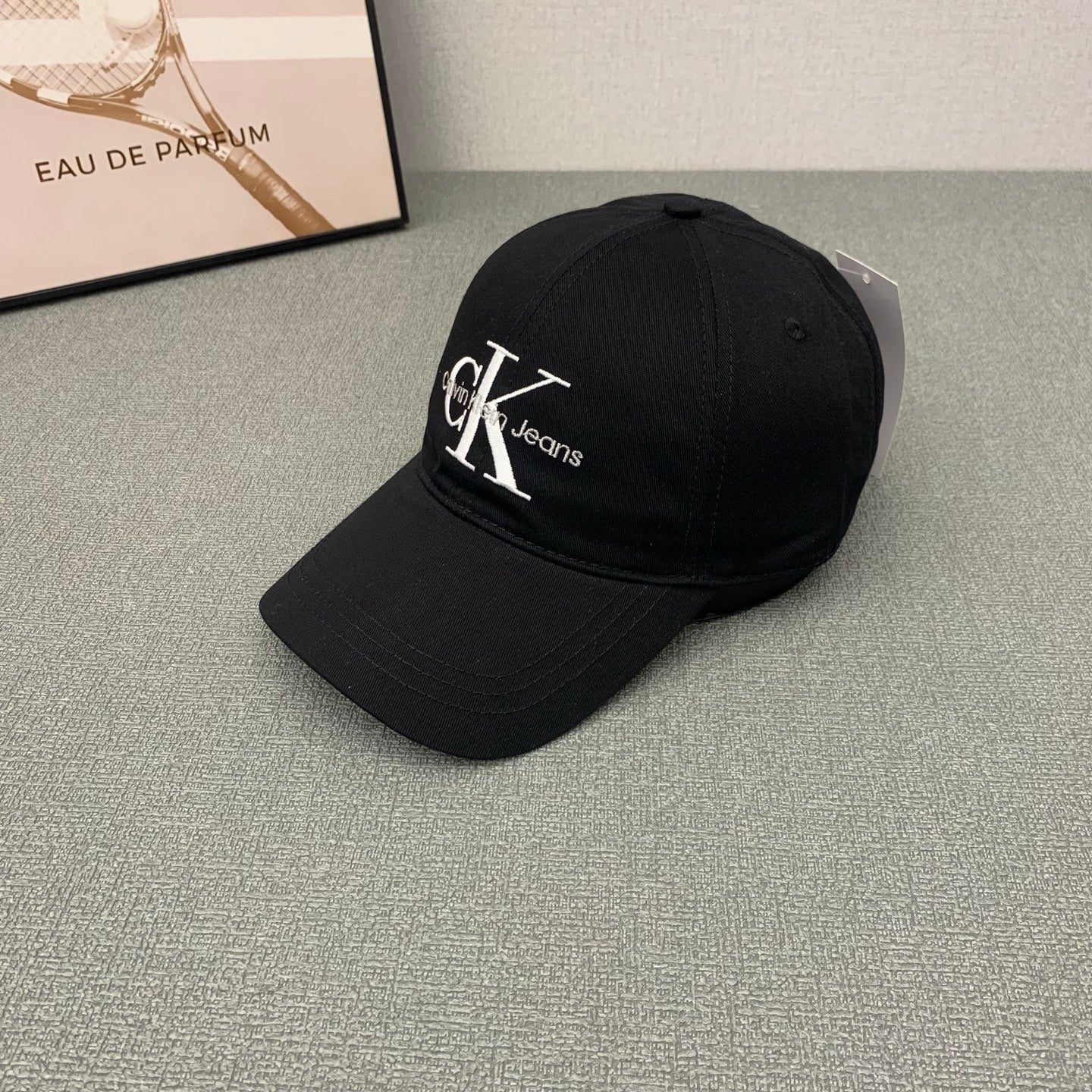 M1P45A573 Popular  hats