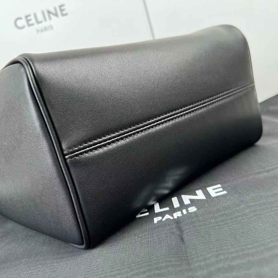 B12X34CL281 Popular  leather bag 