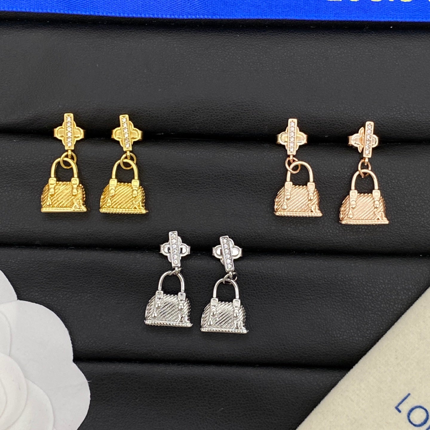 X1Z95E67E Popular Earrings