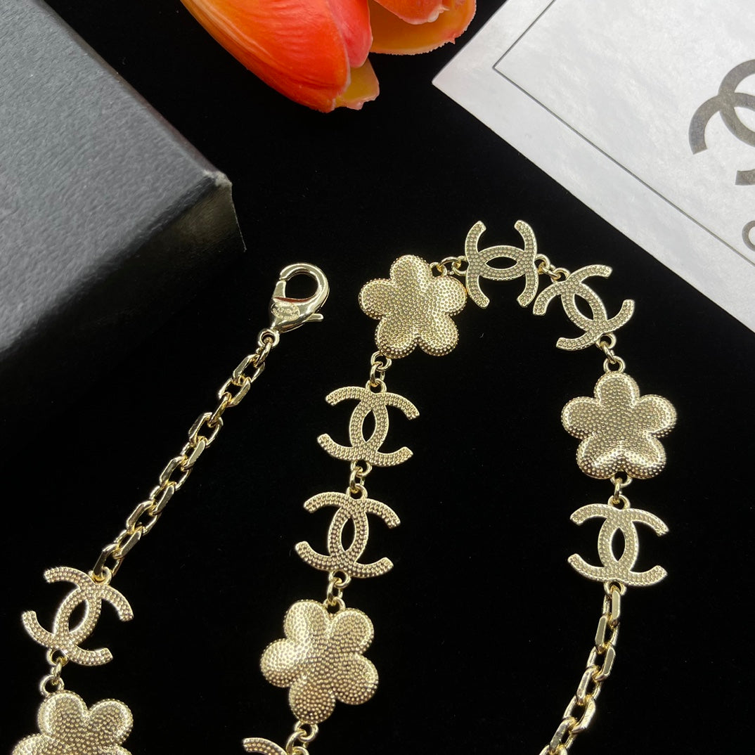 X1Q85C31X Popular Necklace.Bracelet