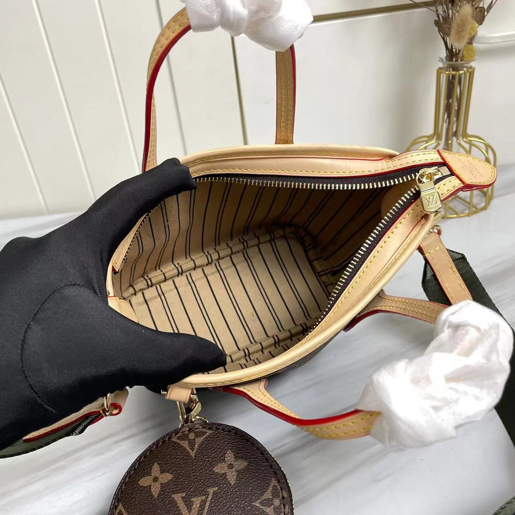 B12X93E85 Popular leather bag 
