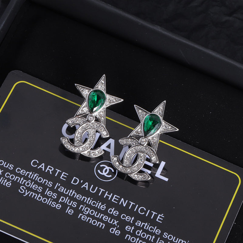 X1Q95C13E Popular Earrings