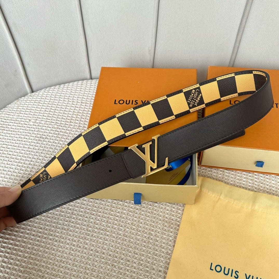 P1Q64E149 Popular High quality belt With full package