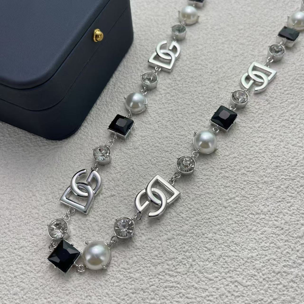 X1Q85A245X Popular Necklace