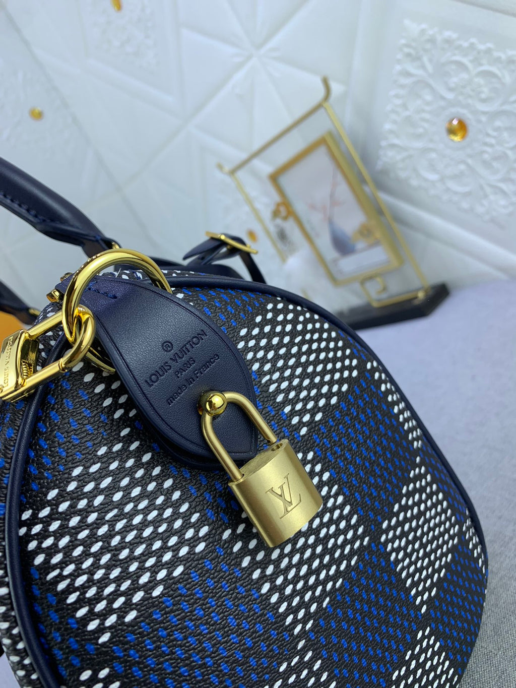 B12X44E269 Popular  leather bag 