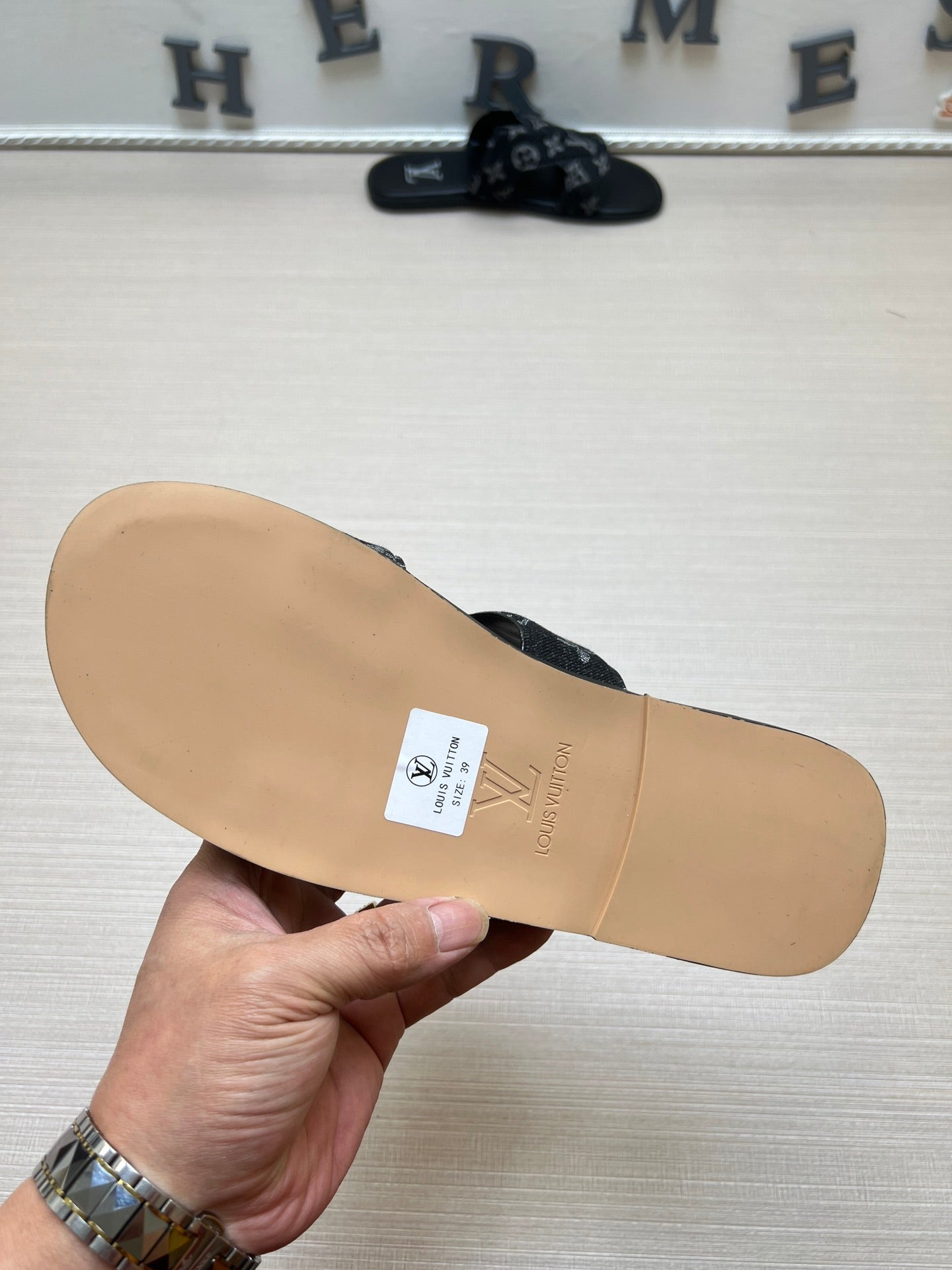 Z5ZE29 Popular slippers