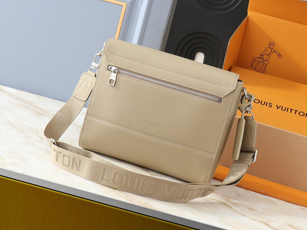 B1P36E78 Popular leather bag
