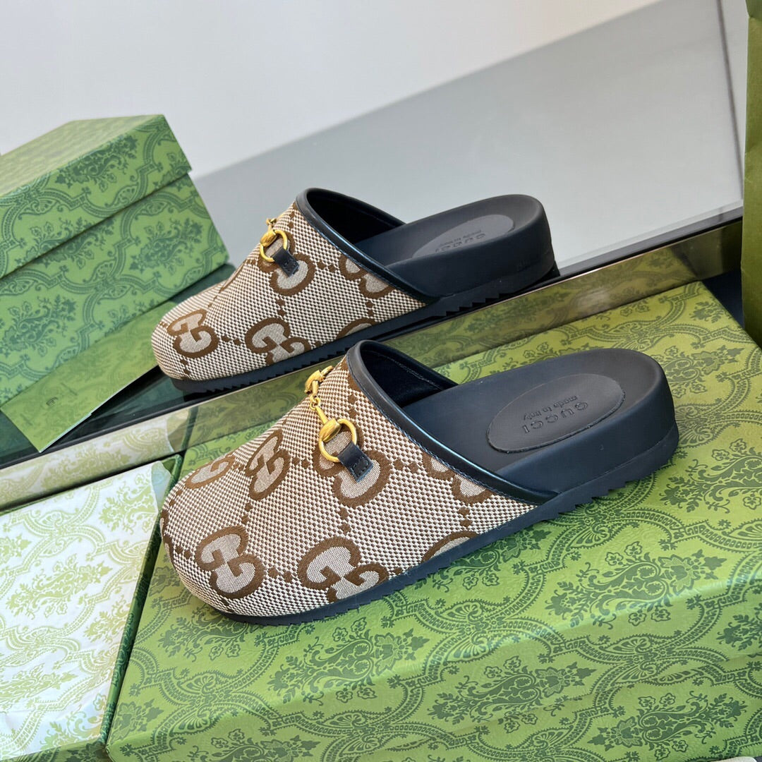 Z2YB26 Popular Slippers