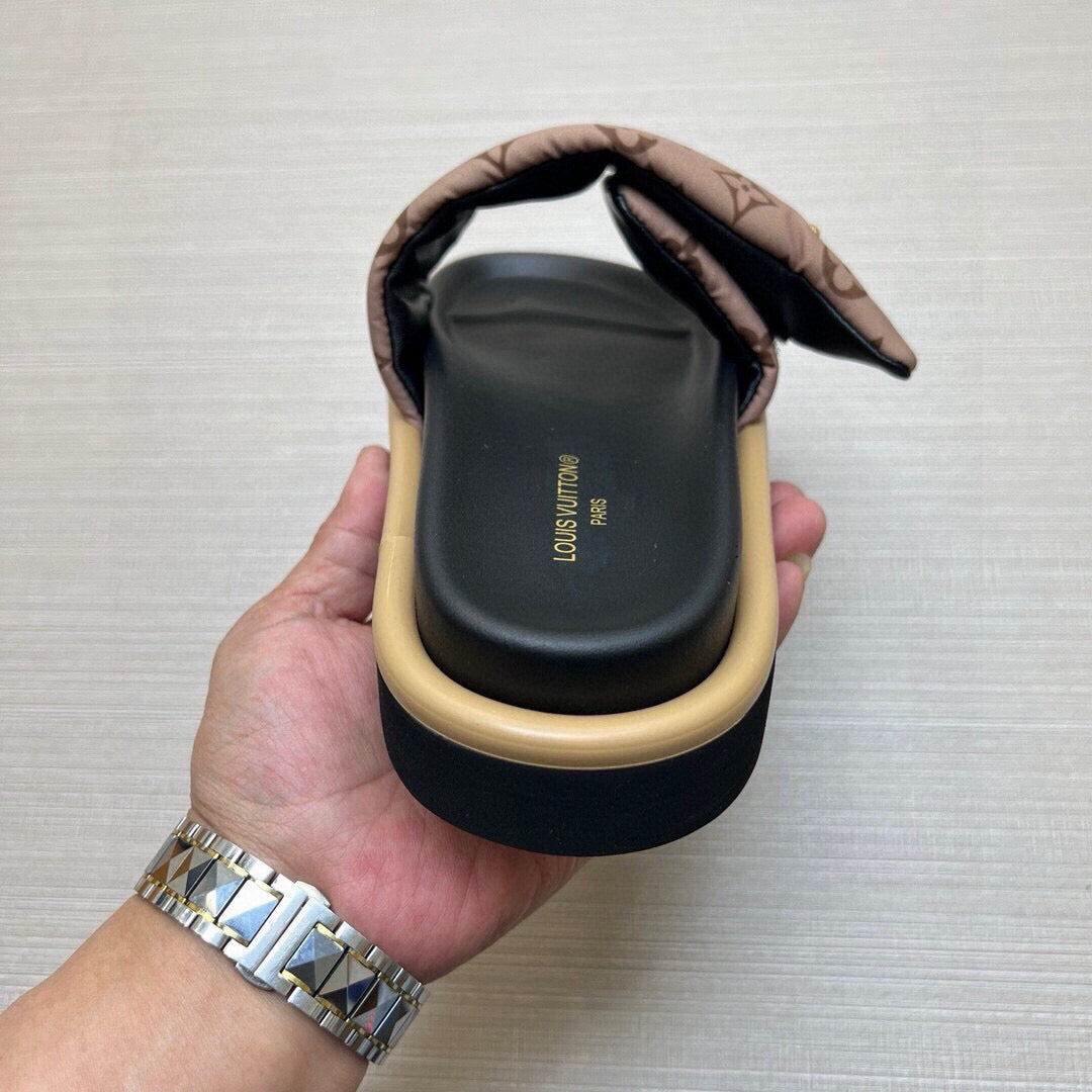 Z5QE9 Popular Slippers