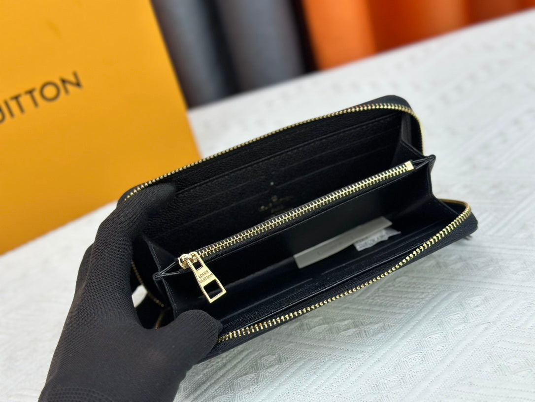 B1R15E79 Popular  leather bag