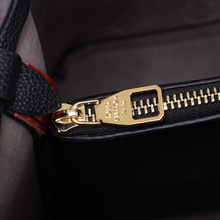 B1P11E81 Popular  leather bag 