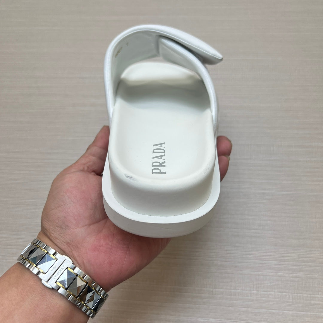Z5ZPD5 Popular slippers