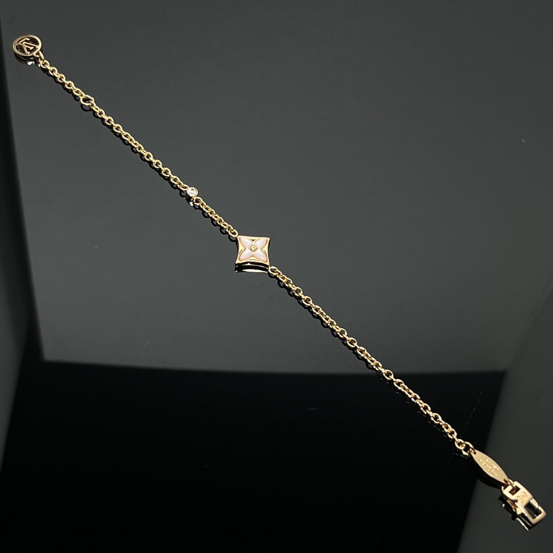 X5N76E43K Popular  Bracelets(mini flower)