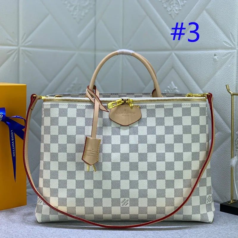 B12X44E330 Popular   leather bag 