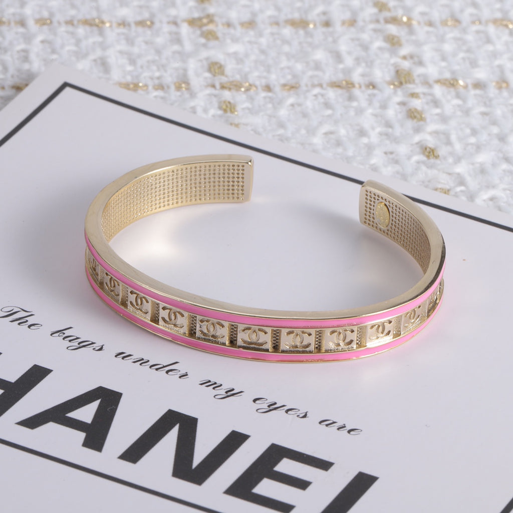 X1Z34C315K  Popular Bracelets