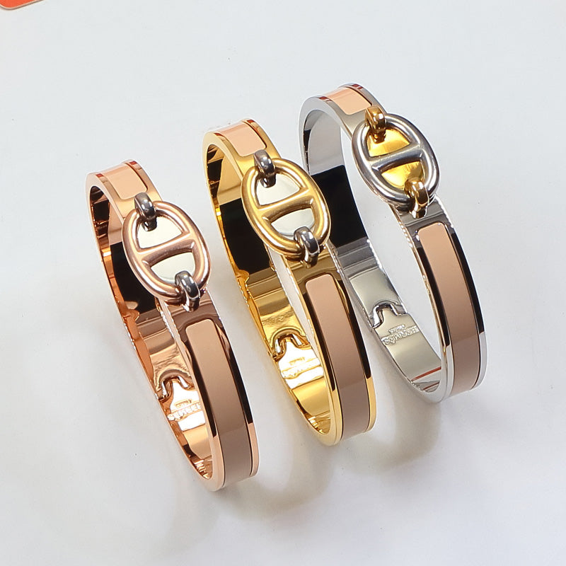 X2B94H154K  Popular bracelet