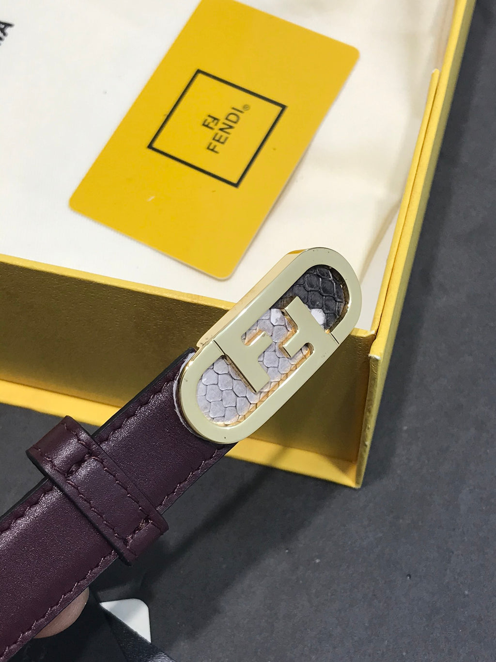 P1Q64F76 Popular  High quality belt With full package