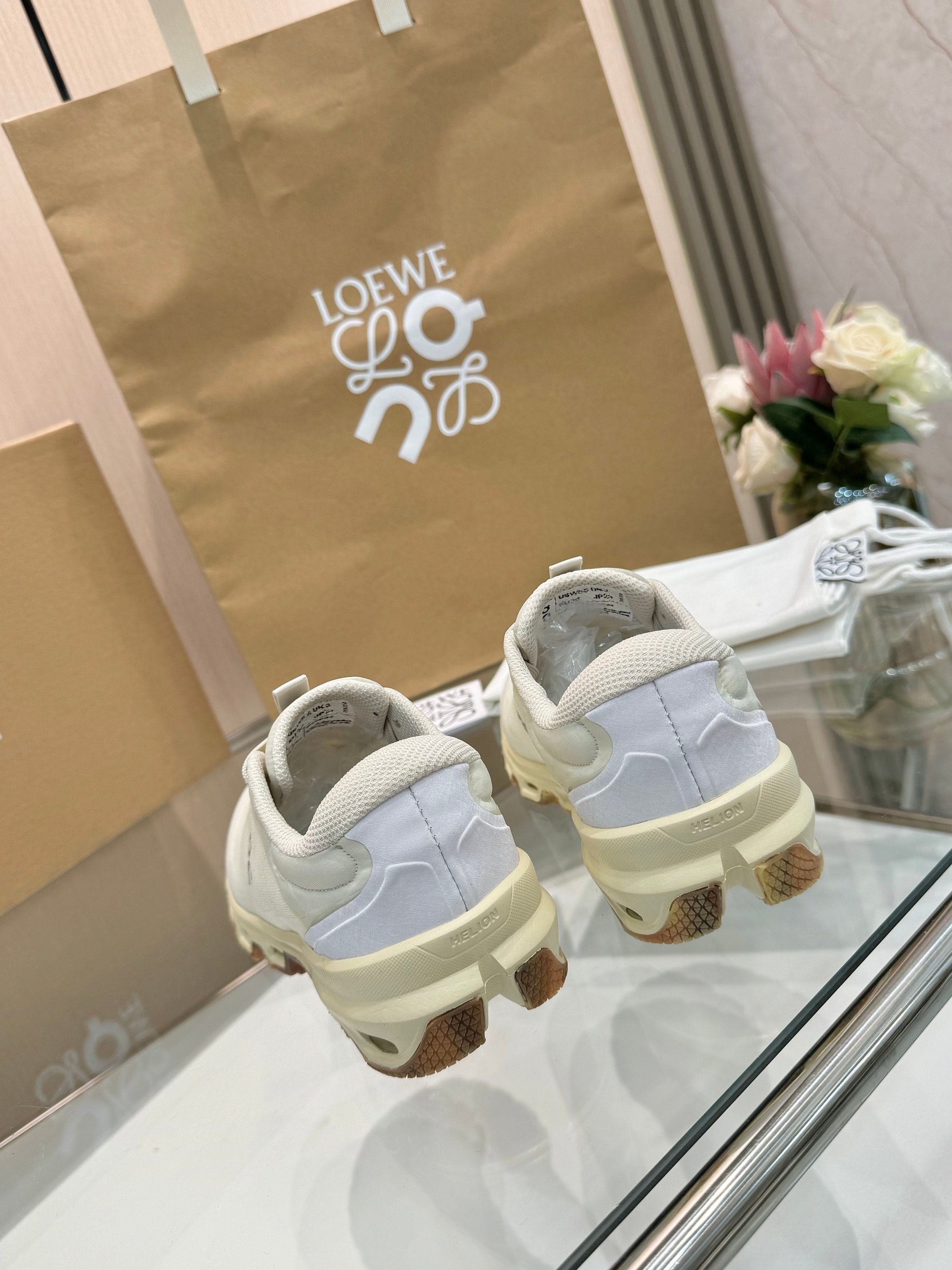 Z1Q95C19  Popular  shoes