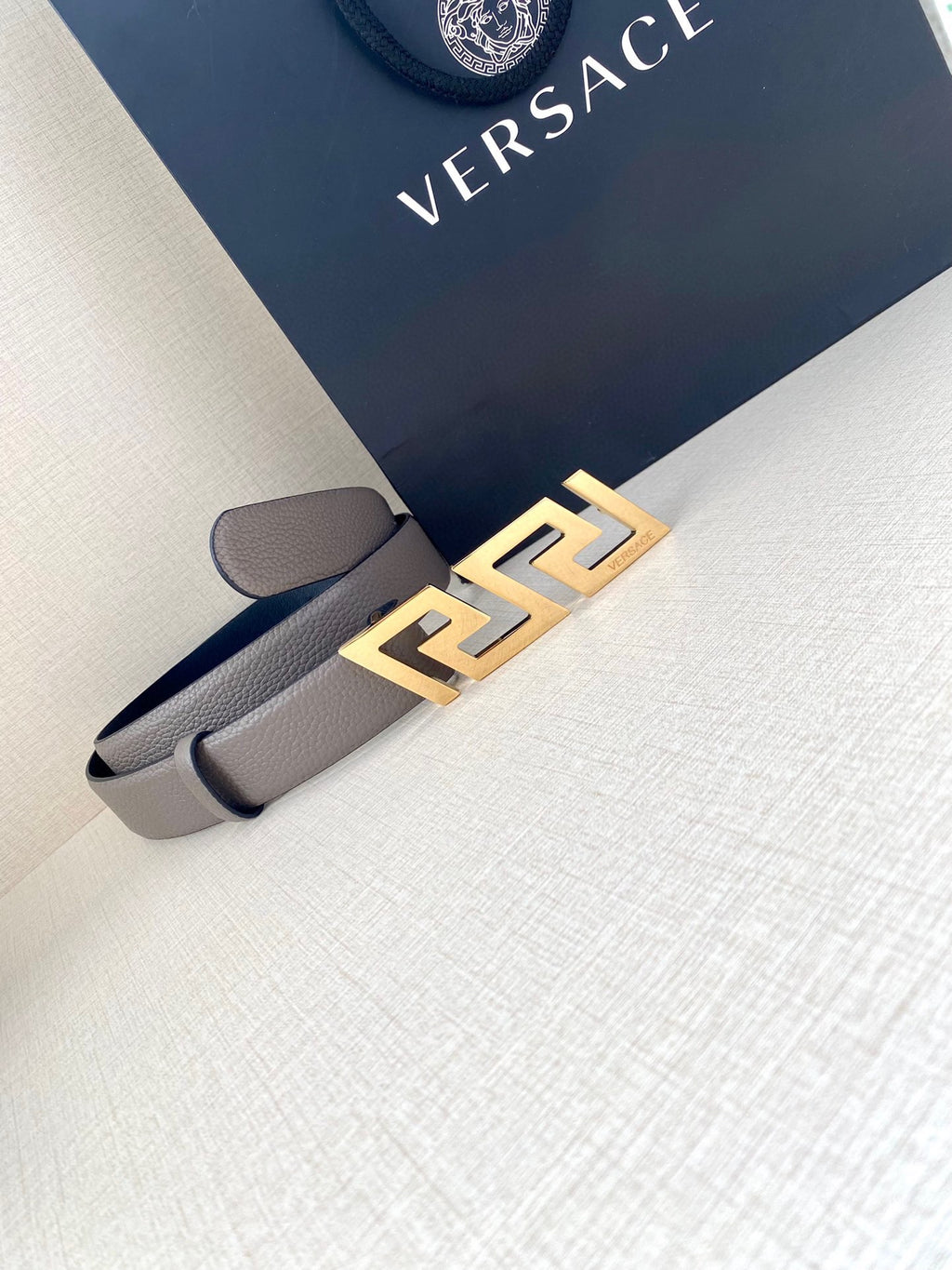 P1W15V166 Popular   High quality belt With full package