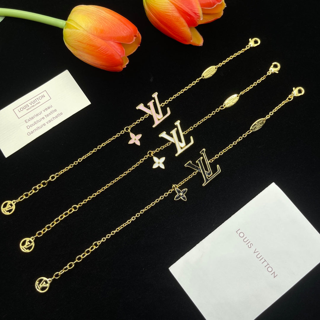 X1N83E242K  Popular Bracelets