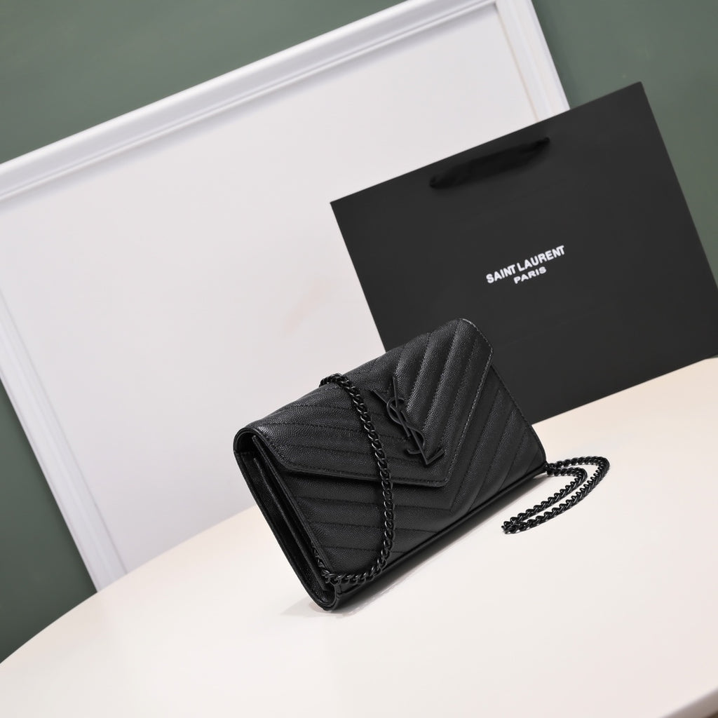 B1R56SL19 Popular leather bag